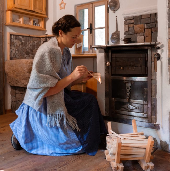Sennerin vom Bauernhof Lutzmannhof in Irdning, Steiermark